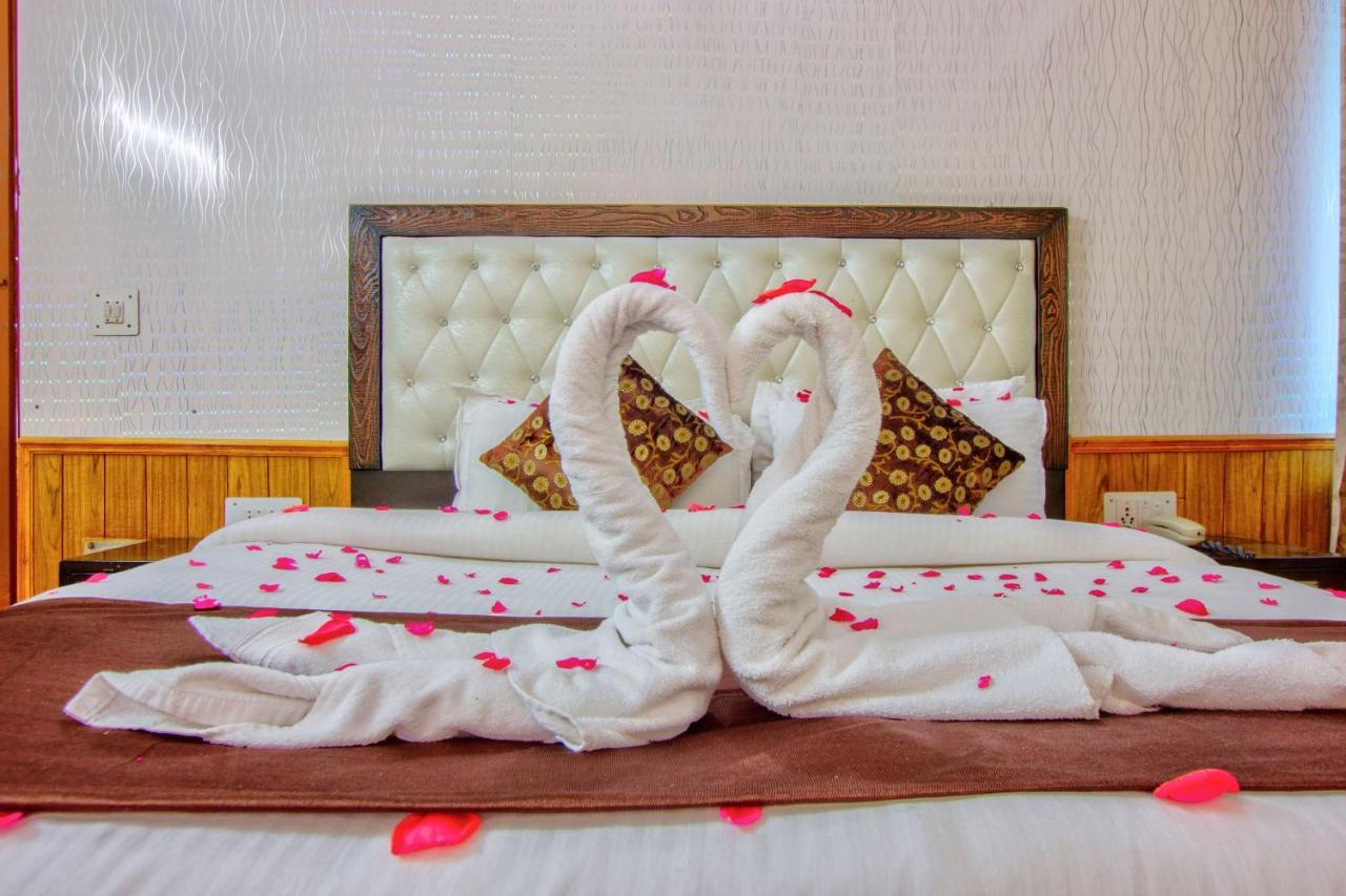 Hotel Royal Manali Eksteriør billede