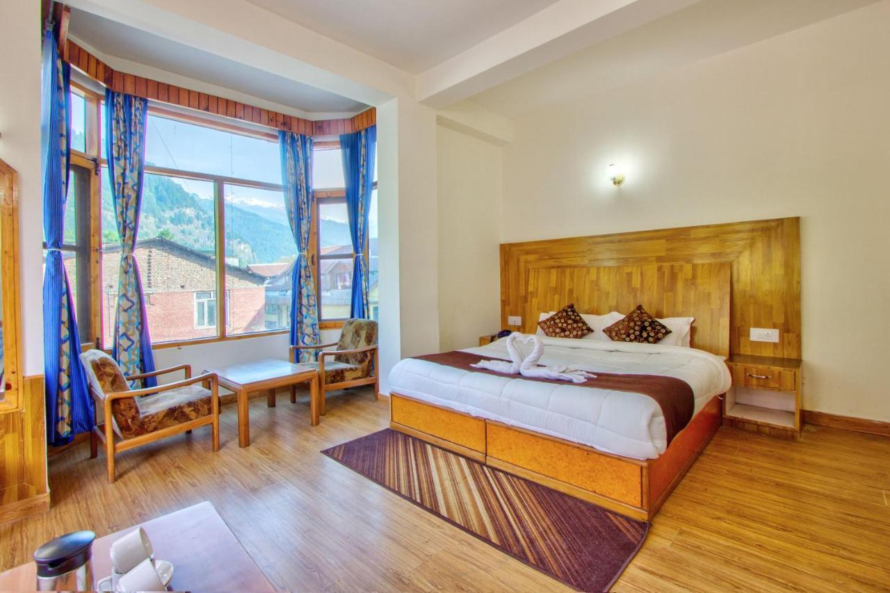 Hotel Royal Manali Eksteriør billede