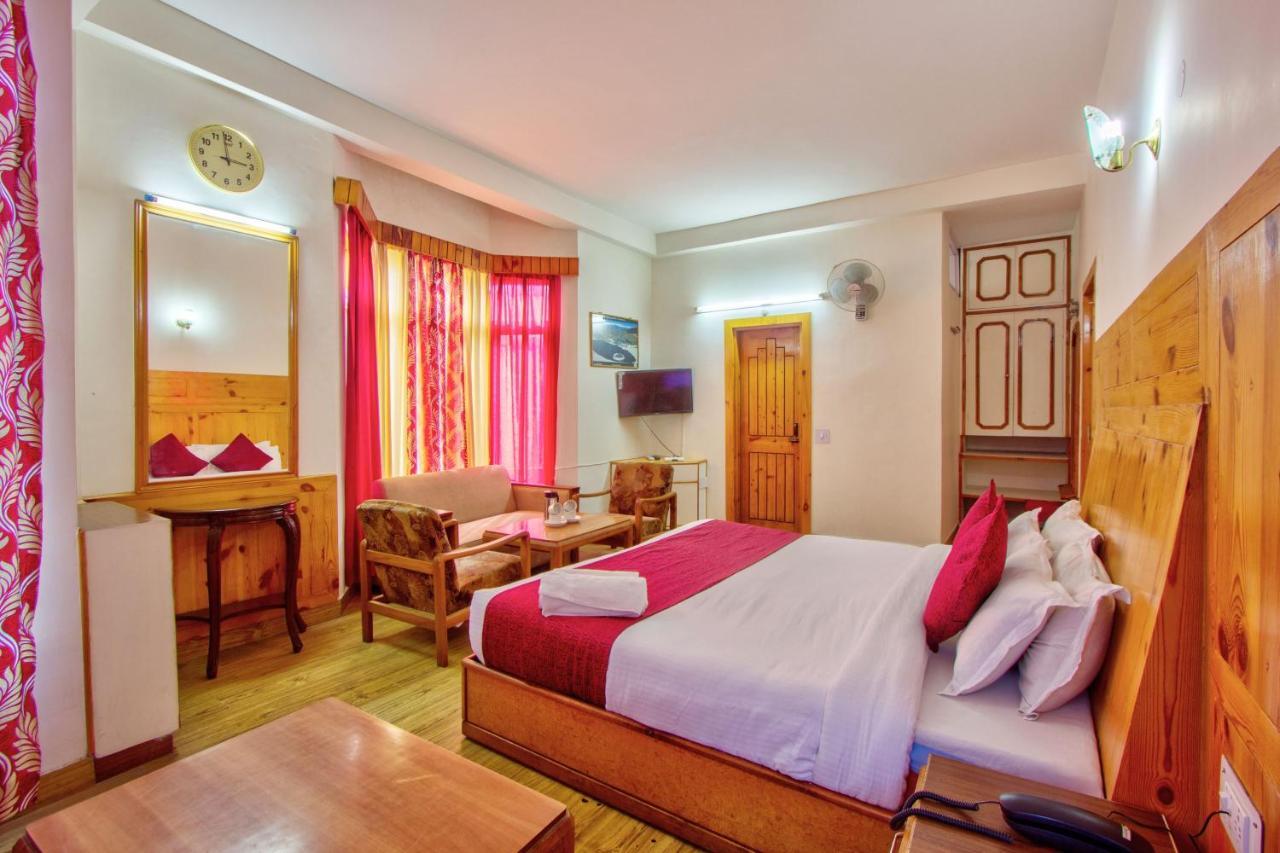 Hotel Royal Manali Eksteriør billede