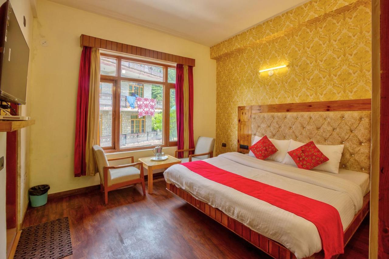 Hotel Royal Manali Eksteriør billede