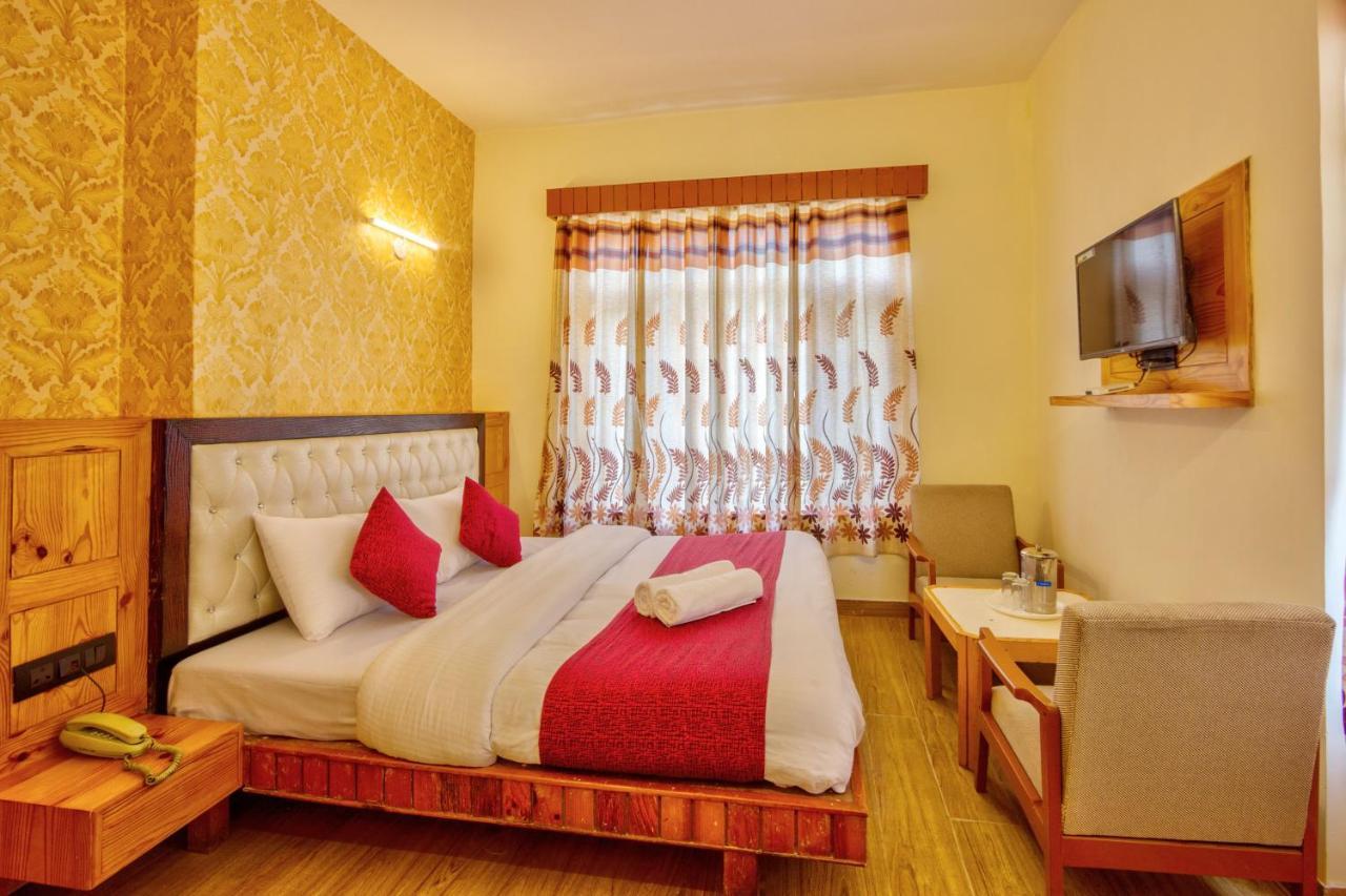 Hotel Royal Manali Eksteriør billede